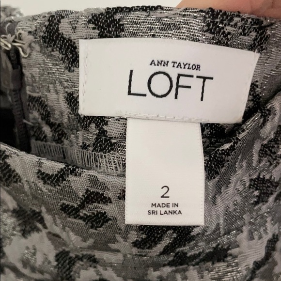 Snow leopard metallic pencil skirt size 2 - Picture 4 of 5